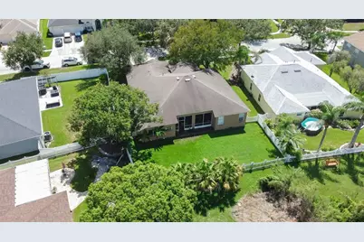 17012 Falconridge Road, Lithia, FL 33547 - Photo 72