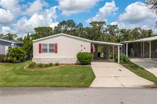 8574 Breeze Hill Dr, Lake Wales, FL 33898 - Photo 2