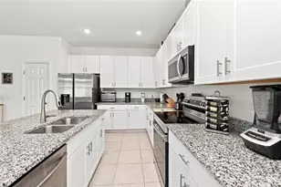 679 Fairview Ave, Haines City, FL 33844 - Photo 16