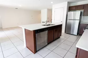 1333 Lucerne Loop Rd NE, Winter Haven, FL 33881 - Photo 10