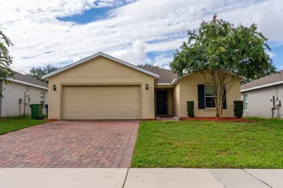 1333 Lucerne Loop Road NE, Winter Haven, FL 33881 - Photo 2