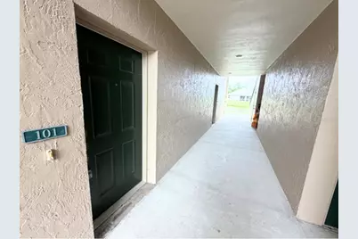 101 Eagle Pond Drive #101, Winter Haven, FL 33884 - Photo 2