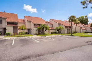 1711 Garden Lake Dr, Winter Haven, FL 33884 - Photo 6