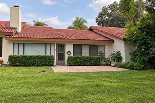 505 Clubhouse Dr, Lake Wales, FL 33898 - Photo 16