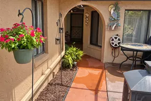 505 Clubhouse Dr, Lake Wales, FL 33898 - Photo 2