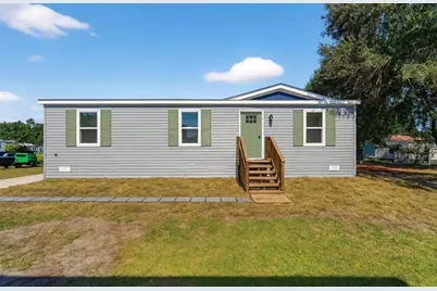 2207 Hialeah Avenue, Leesburg, FL 34748 - Photo 1