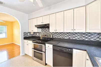 1325 Lake Shipp Dr N, Winter Haven, FL 33880 - Photo 12