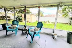 19 Lamplight Ln, Winter Haven, FL 33884 - Photo 10