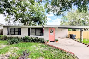 19 Lamplight Ln, Winter Haven, FL 33884 - Photo 1
