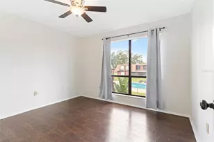 1836 N Crystal Lake Dr, Lakeland, FL 33801 - Photo 10