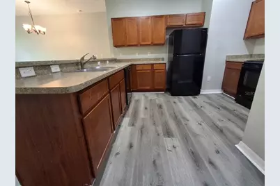 8319 King Blossom Court, Tampa, FL 33615 - Photo 6