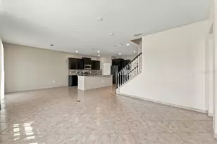 8734 Hinsdale Heights Dr, Polk City, FL 33868 - Photo 12