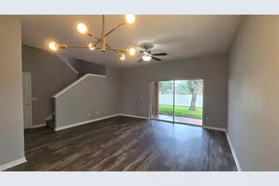 2102 Calabria Ave, Davenport, FL 33897 - Photo 2