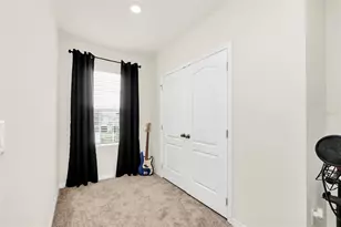 1401 Yellow Finch Dr, Davenport, FL 33837 - Photo 20