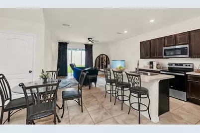 1401 Yellow Finch Drive, Davenport, FL 33837 - Photo 6