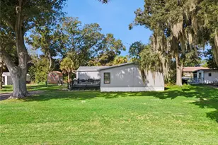 5707 E Lake Fox Dr, Winter Haven, FL 33884 - Photo 36
