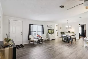 5707 E Lake Fox Dr, Winter Haven, FL 33884 - Photo 2