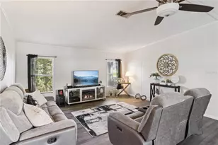 5707 E Lake Fox Dr, Winter Haven, FL 33884 - Photo 4