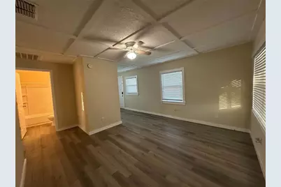 569 W Woodard Street, Eagle Lake, FL 33839 - Photo 4
