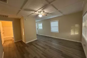 569 W Woodard St, Eagle Lake, FL 33839 - Photo 4
