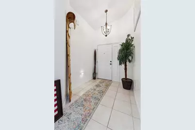452 Lake Suzanne Drive, Lake Wales, FL 33859 - Photo 4