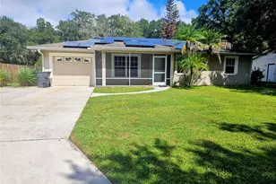 2840 Delrose Dr N, Lakeland, FL 33805 - Photo 1