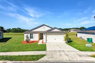 1503 Swan Lake Cir, Dundee, FL 33838 - Photo 1