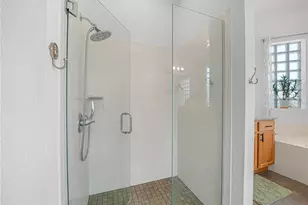 1321 Oakmont Dr, Winter Haven, FL 33884 - Photo 32