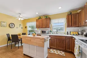 483 Lake Suzanne Dr, Lake Wales, FL 33859 - Photo 6