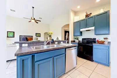 1406 Vista Del Lago Boulevard, Dundee, FL 33838 - Photo 14