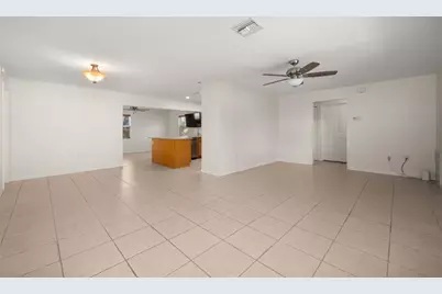 123 Swallow Avenue, Sebring, FL 33870 - Photo 2