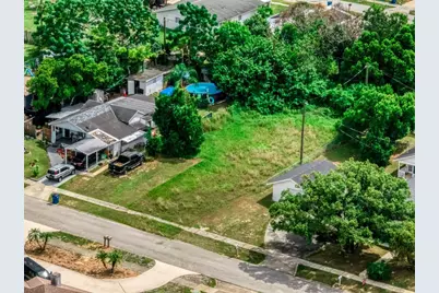345 Matlo Avenue, Sebring, FL 33870 - Photo 8
