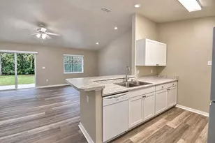 3779 Red Oak Ct, Lake Wales, FL 33898 - Photo 12