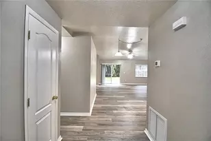 3779 Red Oak Ct, Lake Wales, FL 33898 - Photo 8