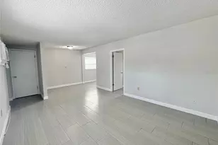 2680 Trinity Cir NW, Winter Haven, FL 33881 - Photo 4