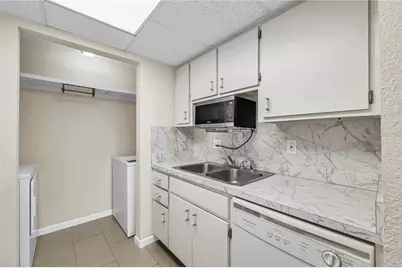 1550 11th Street NE #B3, Winter Haven, FL 33881 - Photo 10