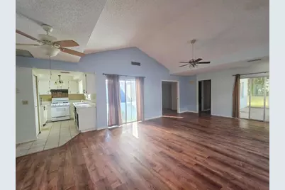 395 San Jose Dr, Winter Haven, FL 33884 - Photo 6