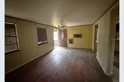 817 SE Pine Ave, Fort Meade, FL 33841 - Photo 2