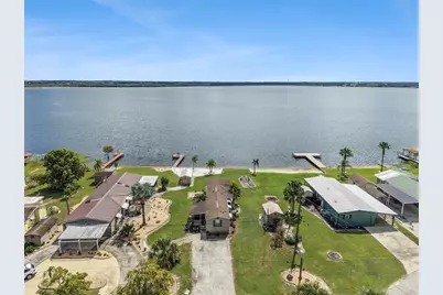 3208 Lakeview Drive, Haines City, FL 33844 - Photo 2