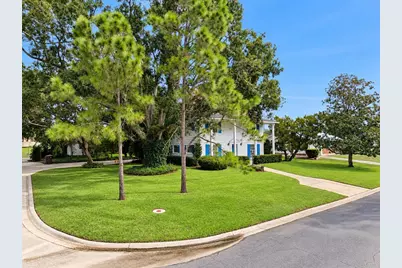 803 Hillside Avenue, Lake Wales, FL 33853 - Photo 2