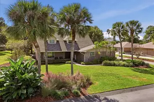 70 Greenfield Ct, Winter Haven, FL 33884 - Photo 1