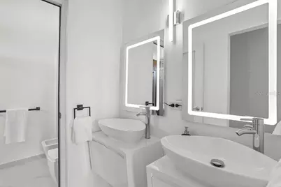 250 Calle 10 #A6, San Juan, PR 00926 - Photo 10