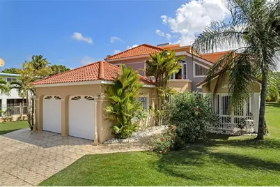 Hacienda Las Palma Tierras Nuevas, Manati, PR 00674 - Photo 4