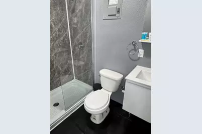 Condo. Entre Olas Carr. #686, Bo. Puerto Nuevo, Vega Baja, PR 00694 - Photo 32