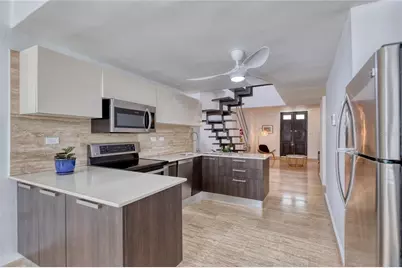 203 Fortaleza Street #4, San Juan, PR 00901 - Photo 6