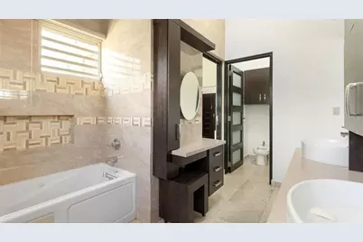 1960 Oceania, Isabela, PR 00662 - Photo 32