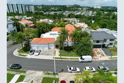 Paseo De La Fuente Tivoli St #D9, San Juan, PR 00926 - Photo 1