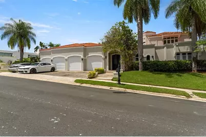 Paseo De La Fuente Tivoli St #D9, San Juan, PR 00926 - Photo 2