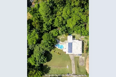 Cruces Carr 414 Km 3.5, Rincon, PR 00677 - Photo 2