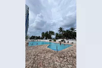 5349 Isla Verde Avenue #402, Carolina, PR 00979 - Photo 20